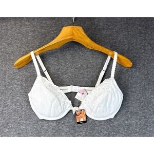 NWT Victorias Secret White Floral Embroidered Miracle Bra 36C Push Up Sexy Date